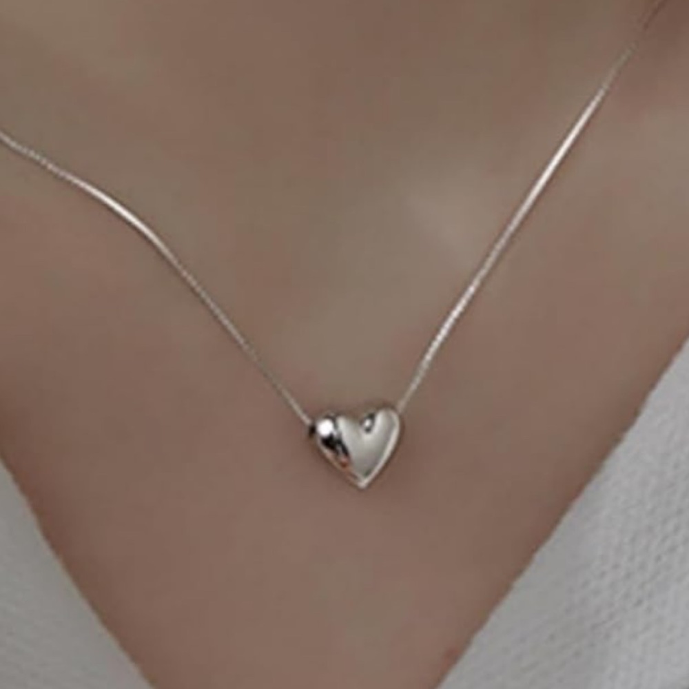 Sterling Silver Heart Pendant Necklace - Silver